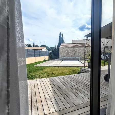 Au Pont Du Gard Piscine Clim Et Wifi