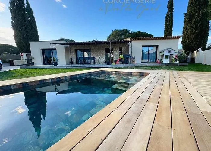 Au Pont Du Gard Piscine Clim Et Wifi كاستيون-دو-غارد